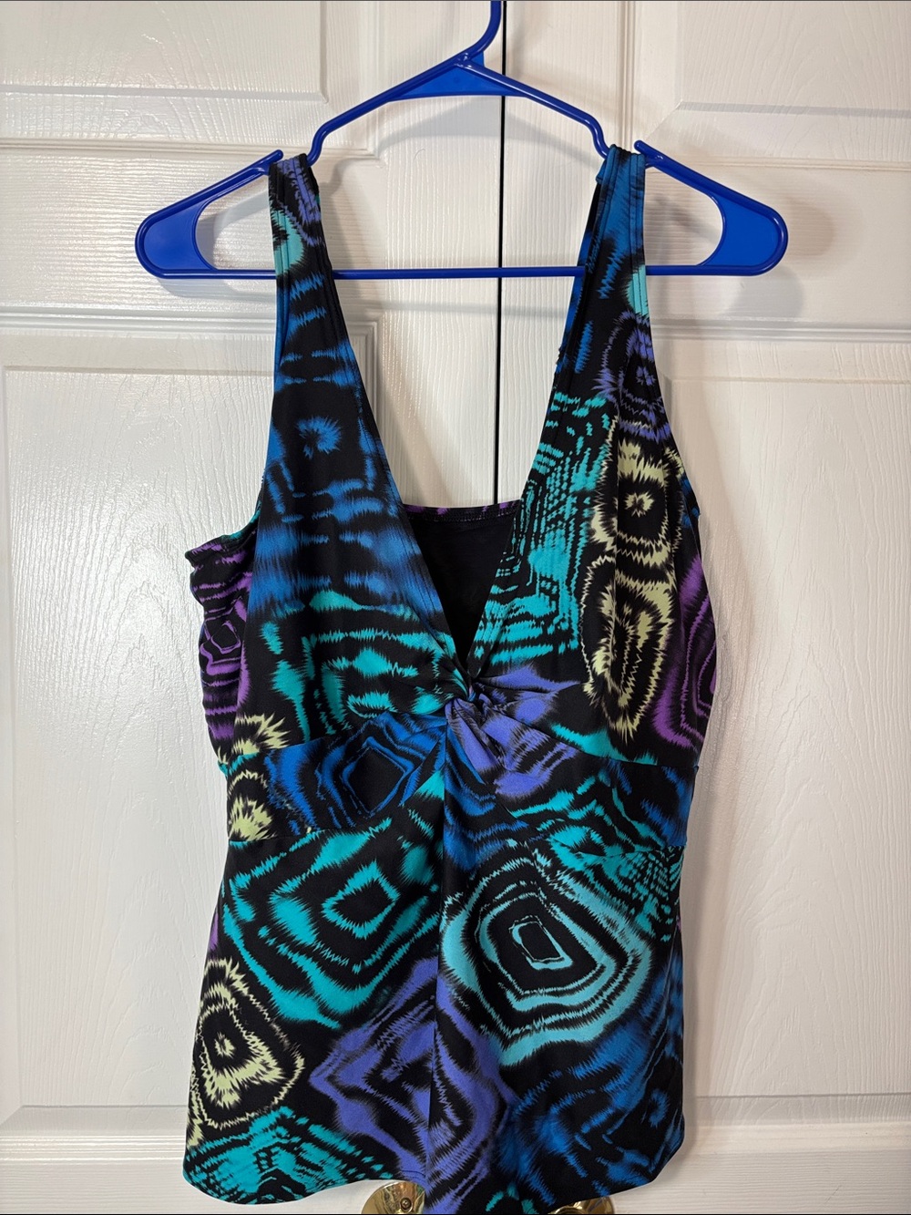 Coco Reef Twist-Front V-Neck Camisole in Black, Teal & Purple Sz 16W EUC